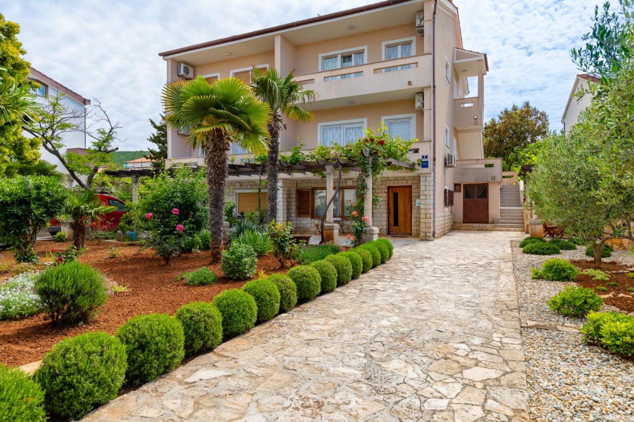 Apartments Come&Stay Punat Extérieur photo